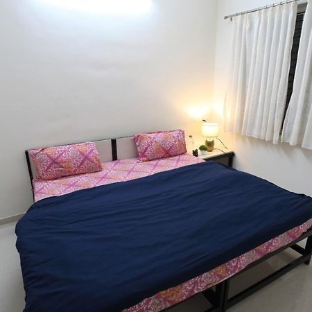 Qualtems Guest House-With Ac Options Bengaluru Kültér fotó
